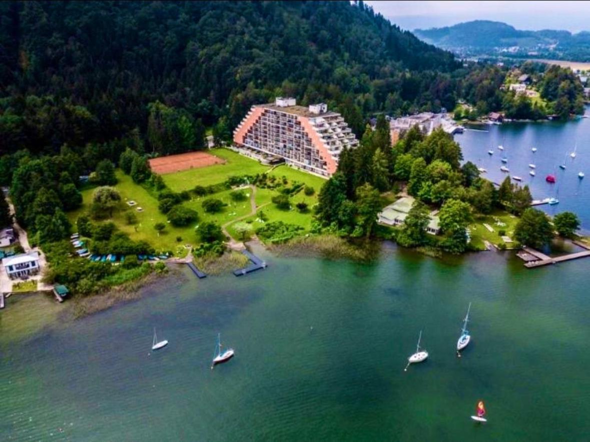 Apartment Am Ossiachersee Mit Eigenem Seezugang Landskron Eksteriør billede